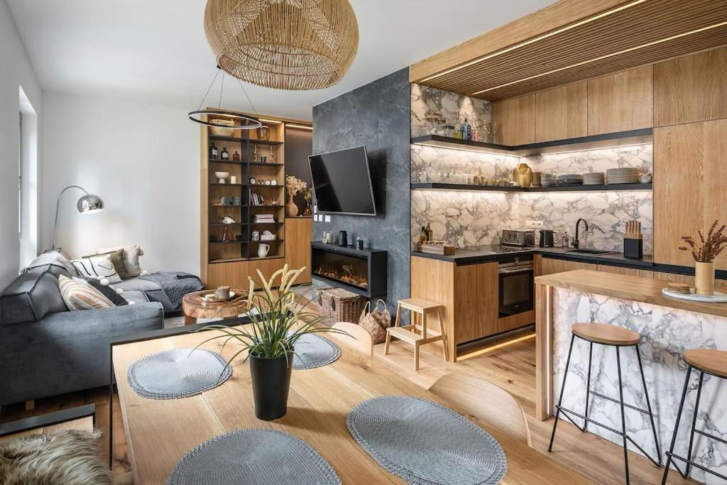 Luxury 2 Bedroom Mountain Escape Harrachov Buitenkant foto
