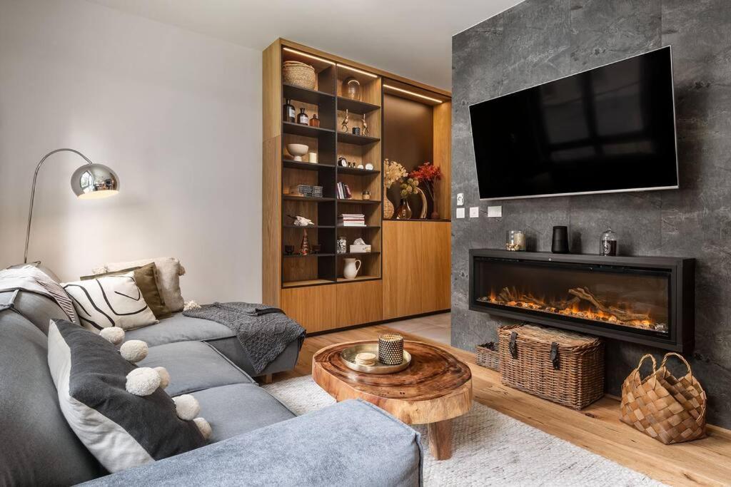 Luxury 2 Bedroom Mountain Escape Harrachov Buitenkant foto